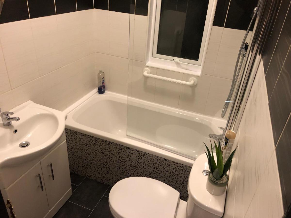 Handsworth Home - 2 Bedroomed Sheffield Zewnętrze zdjęcie